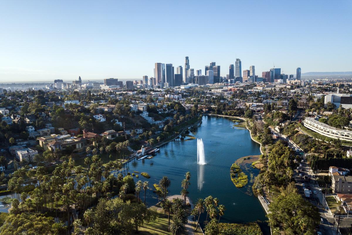 beautiful cityscape view of los angeles to symbolize trauma therapy for teens in los angeles
